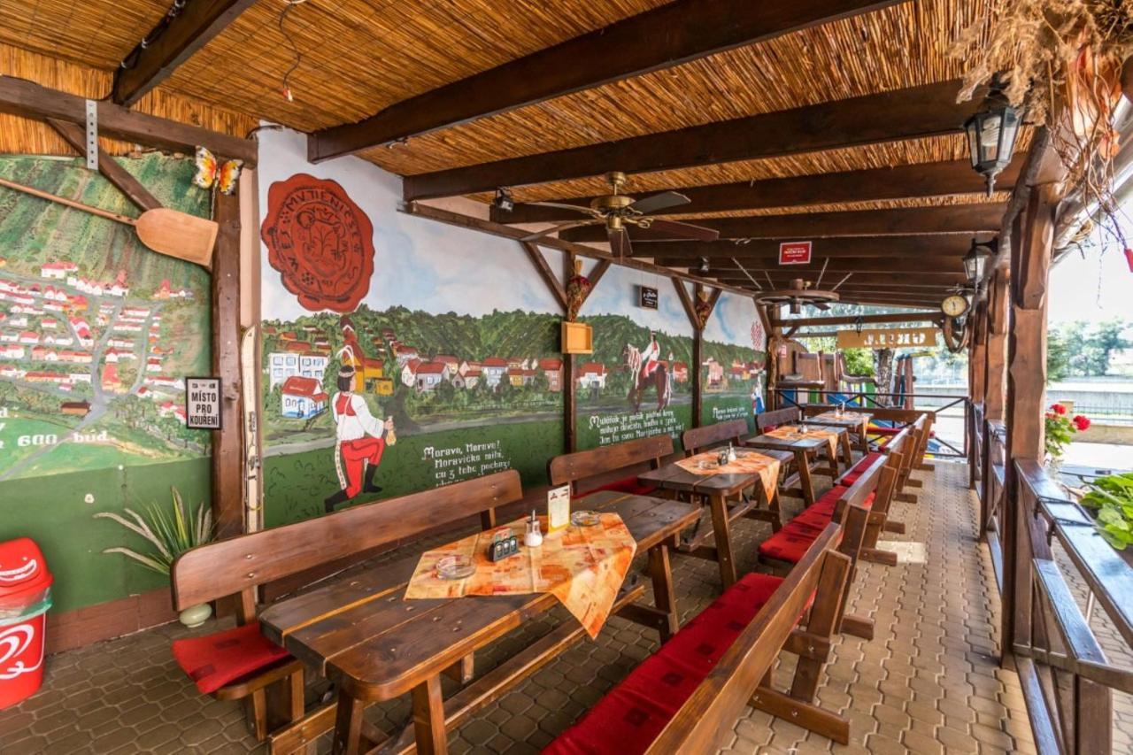 Penzion San Marco - Pod Budama Hotel Mutěnice Exterior foto